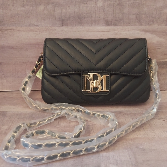 1 DAY SALE! NWT Badgley Mischka Small Black Quilted Vegan Crossbody Bag/Clutch - Picture 2 of 16